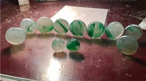 翡翠边角料怎么看品质,揭秘翡翠之美