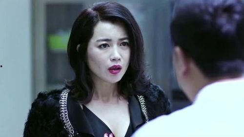 女明星深夜被抓走,女明星神秘被抓，真相背后引热议