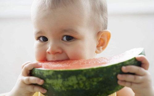 阿水吃瓜到半夜,揭秘娱乐圈幕后真相