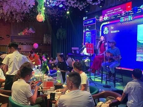 沈阳网红打卡酒吧带餐饮,夜生活与味蕾的双重盛宴