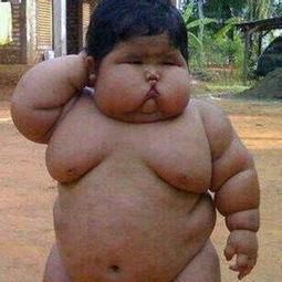 小胖墩吃瓜原视频,萌态十足，网友直呼可爱爆表！